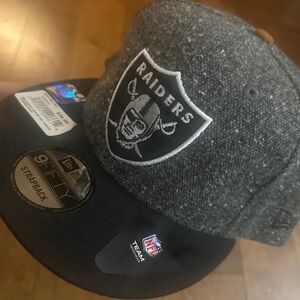 Raiders New Era Strapback Hat